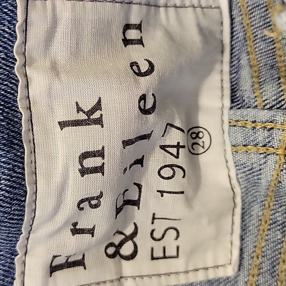 Frank & Eileen Button-fly, Hi-rise Jeans, Size 28, Style-Cork, Blue - Picture 6 of 10